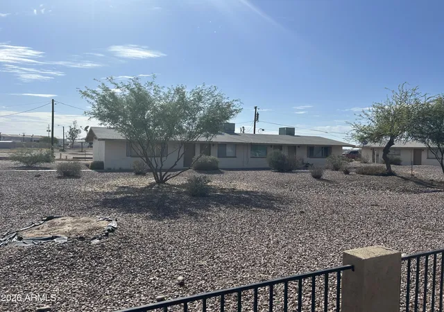 Homes for sale in Eloy, AZ | 4220 N Granada Dr, Eloy, AZ 85131 | MLS# 6988556
