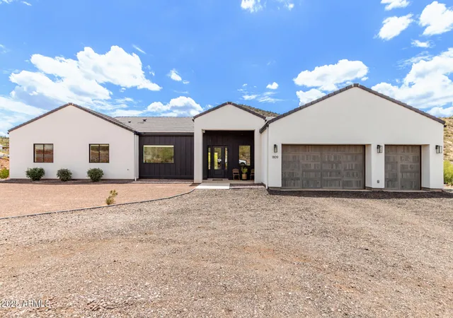 Photo 1 of Single family home for sale at 1809 E Mariola Way, Phoenix, AZ 85086 | MLS# 6989856 | Listing updated on 2026-09-10