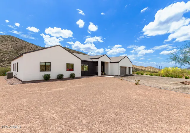 Photo 3 of Single family home for sale at 1809 E Mariola Way, Phoenix, AZ 85086 | MLS# 6989856 | Listing updated on 2026-09-10