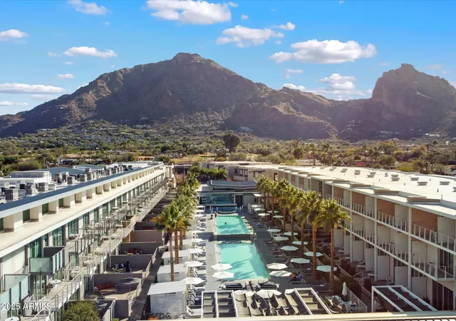 1st image of 5455 E Lincoln Dr #2009, Paradise Valley, AZ 85253 | MLS# 6991285