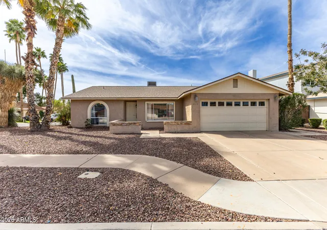 Homes for sale in Mesa, AZ | 2260 S Estrella Cir, Mesa, AZ 85202 | MLS# 6995348
