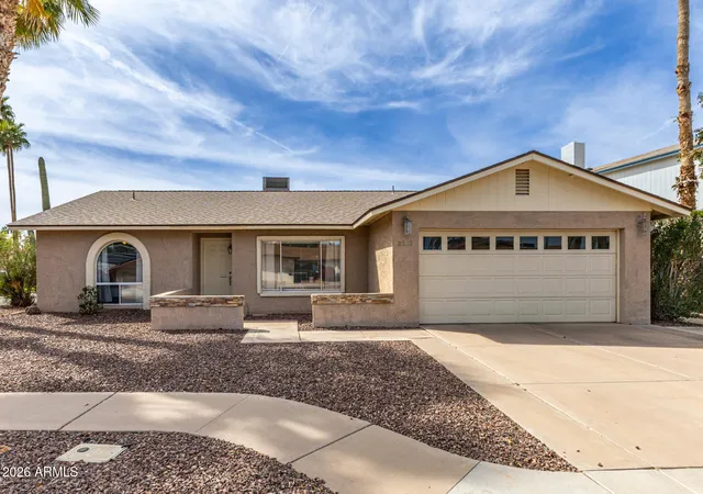 Homes for sale in Mesa, AZ | 2260 S Estrella Cir, Mesa, AZ 85202 | MLS# 6995348