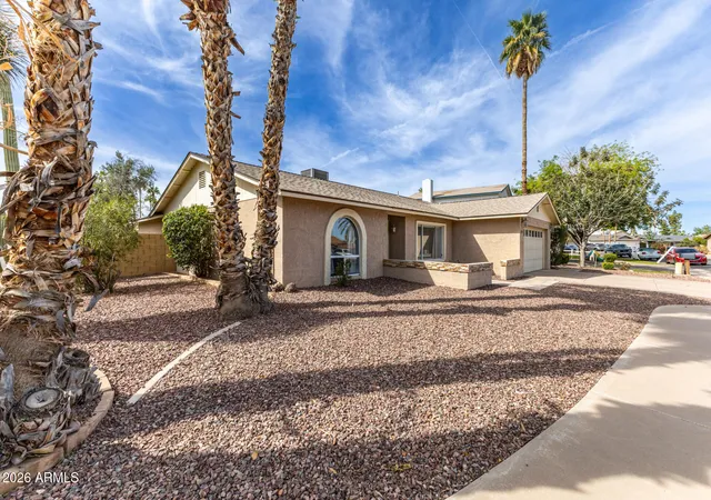 Homes for sale in Mesa, AZ | 2260 S Estrella Cir, Mesa, AZ 85202 | MLS# 6995348
