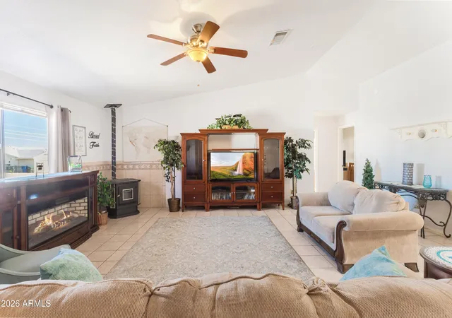 Photo 4 of Single family home for sale at 2876 Ridge Crst St, Sierra Vista, AZ 85650 | MLS# 6988974 | Listing updated on 2026-08-17