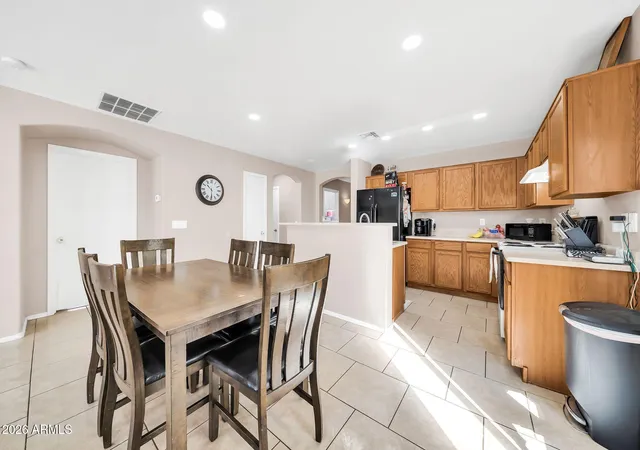 Photo 4 of Single family home for sale at 11779 W Belmont Dr, Avondale, AZ 85323 | MLS# 6989510 | Listing updated on 2026-09-03