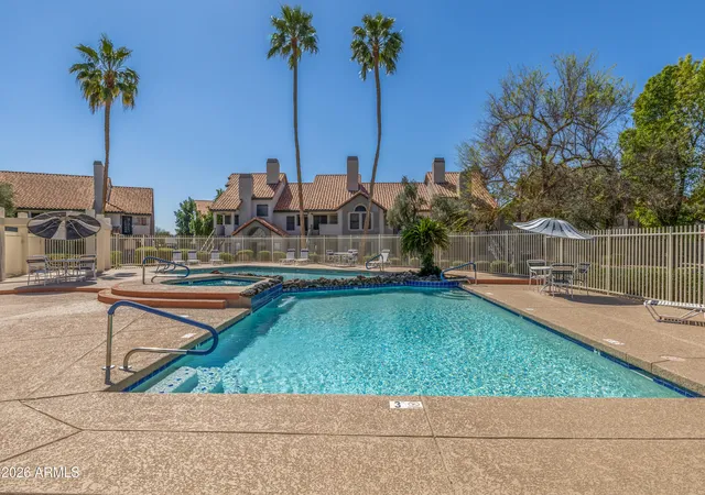 2nd image of 19820 N 13Th Ave, Phoenix, AZ 85027