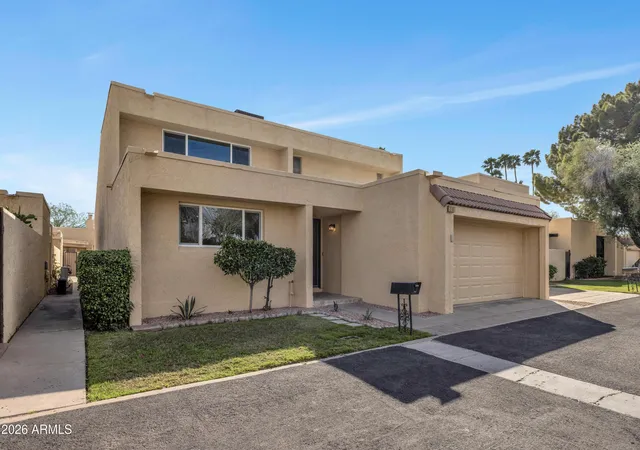 Photo 2 of Single family home for sale at 2107 W Marlette Ave, Phoenix, AZ 85015 | MLS# 6992421 | Listing updated on 2026-09-17