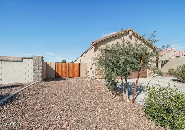 Photo 3 of Single family home for sale at 36934 N Sidewinder Dr, San Tan Valley, AZ 85140 | MLS# 6989283 | Listing updated on 2026-08-31
