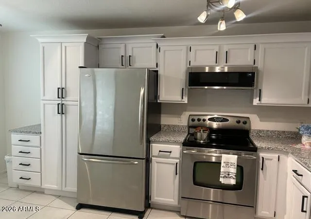 Homes for sale in Phoenix, AZ | 4114 E Union Hills Dr #1185, Phoenix, AZ 85050 | MLS# 7001185