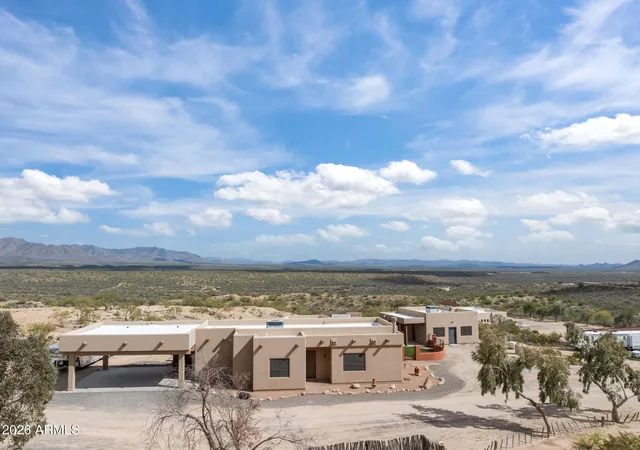 4th image of 21800 W Hawkeye Rd, Congress, AZ 85332 | MLS# 6996568