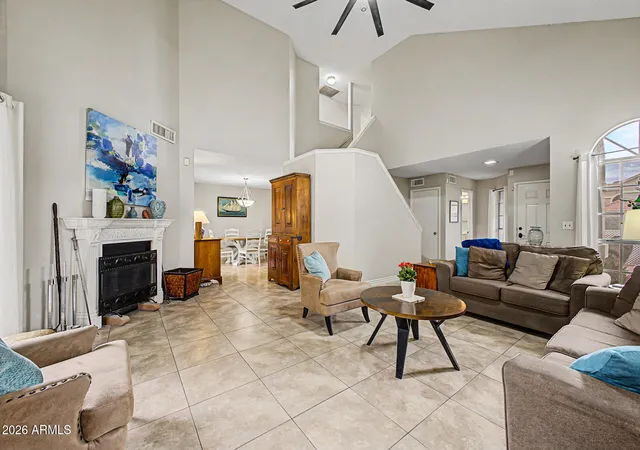 Photo 4 of Single family home for sale at 510 E Wescott Dr, Phoenix, AZ 85024 | MLS# 7046813 | Listing updated on 2026-09-22