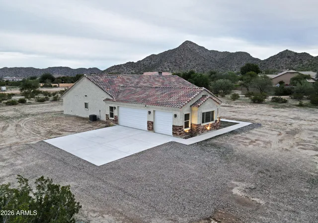 5th image of 9780 W Vista Bonito Dr, Casa Grande, AZ 85194 | MLS# 6990462