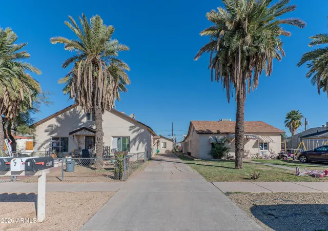 1st image of 2916 E Monroe St, Phoenix, AZ 85034 | MLS# 6990042