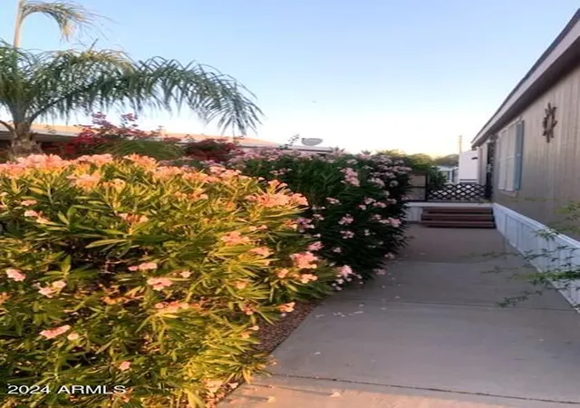 Homes for sale in Apache Junction, AZ | 1280 N Ironwood Dr #84, Apache Junction, AZ 85120 | MLS# 6991676