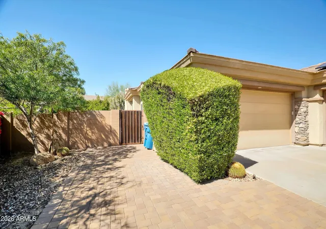 Photo 2 of Single family home for sale at 40808 N Thunder Hills Ct, Phoenix, AZ 85086 | MLS# 6991978 | Listing updated on 2026-09-05