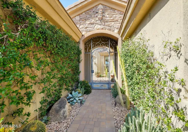 Photo 4 of Single family home for sale at 40808 N Thunder Hills Ct, Phoenix, AZ 85086 | MLS# 6991978 | Listing updated on 2026-09-05