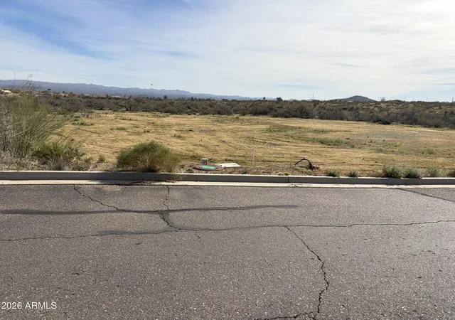Photo 1 of Land for sale at 125 E Ironwood Pl #60, Wickenburg, AZ 85390 | MLS# 6992693 | Listing updated on 2026-09-01