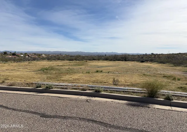 Photo 2 of Land for sale at 125 E Ironwood Pl #60, Wickenburg, AZ 85390 | MLS# 6992693 | Listing updated on 2026-09-01
