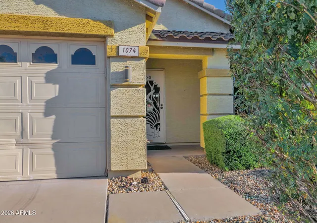 Photo 3 of Single family home for sale at 1074 E Arabian Dr, Gilbert, AZ 85296 | MLS# 6993352 | Listing updated on 2026-08-28