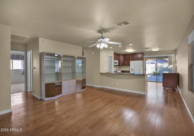 Photo 4 of Single family home for sale at 1074 E Arabian Dr, Gilbert, AZ 85296 | MLS# 6993352 | Listing updated on 2026-08-28