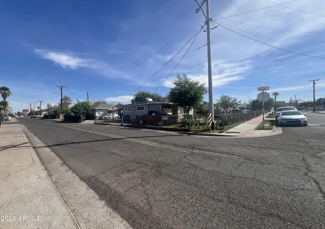 2nd image of 347 N 16th Ave, Phoenix, AZ 85007 | MLS# 6992517
