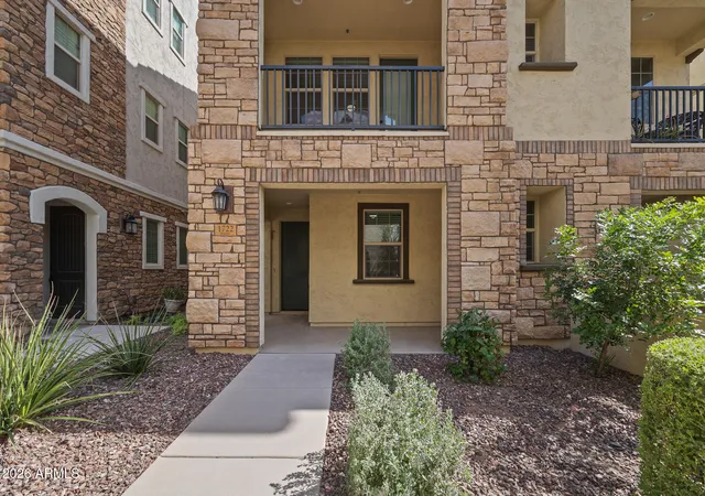 3rd image of 1722 E Dogwood Ln, Gilbert, AZ 85295 | MLS# 7017891
