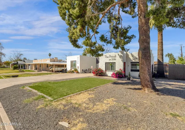 Photo 3 of Townhouse for sale at 2126 N 25th Place, Phoenix, AZ 85008 | MLS# 6996556 | Listing updated on 2026-08-25