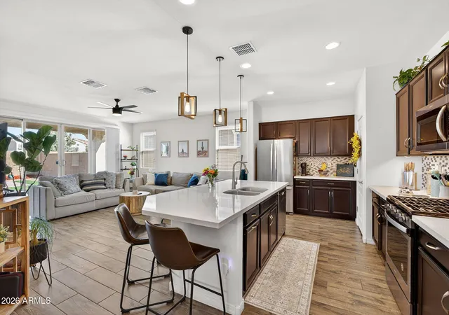 Photo 1 of Single family home for sale at 9440 W Willow Bnd Ln, Phoenix, AZ 85037 | MLS# 6996019 | Listing updated on 2026-07-20