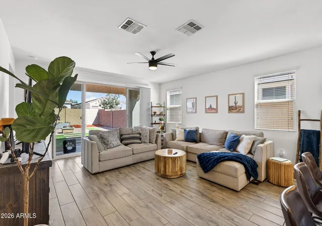 Photo 2 of Single family home for sale at 9440 W Willow Bnd Ln, Phoenix, AZ 85037 | MLS# 6996019 | Listing updated on 2026-07-20