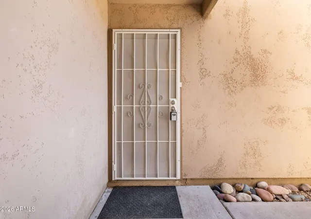 Homes for sale in Phoenix, AZ | 5035 N 17th Avenue, Phoenix, AZ 85015 | Houzeo