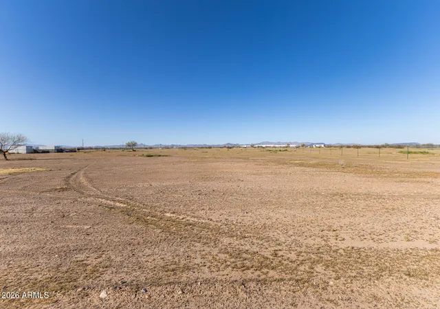 Photo 4 of Land for sale at Tbd N - 419 Monte Vista Rd #26, Tonopah, AZ 85354 | MLS# 6995045 | Listing updated on 2026-03-07