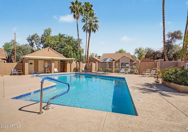 Homes for sale in Peoria, AZ | 7040 W Olive Ave, Peoria, AZ 85345