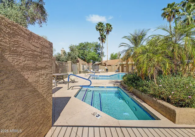 Homes for sale in Peoria, AZ | 7040 W Olive Ave, Peoria, AZ 85345