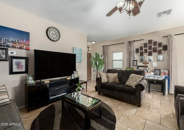 Photo 4 of Single family home for sale at 1923 E Renegade Trl, San Tan Valley, AZ 85143 | MLS# 6994923 | Listing updated on 2026-09-15
