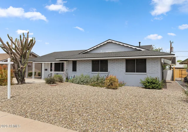 Photo 3 of Single family home for sale at 10026 W Riviera Dr, Sun City, AZ 85351 | MLS# 6996217 | Listing updated on 2026-08-25