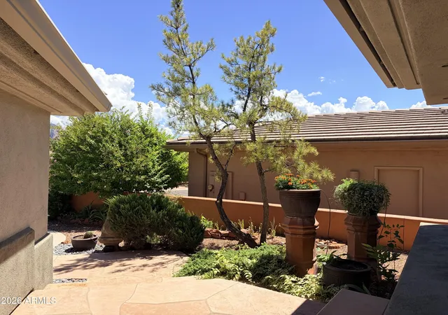 Photo 3 of Single family home for sale at 130 E Bighorn Ct, Sedona, AZ 86351 | MLS# 6993934 | Listing updated on 2026-09-22