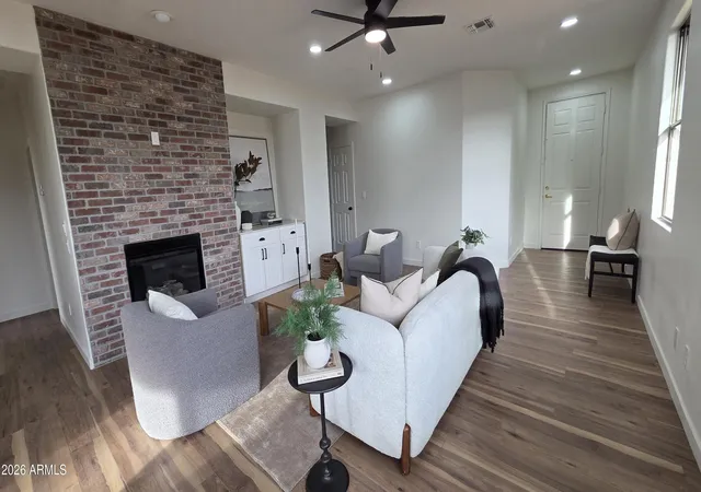 2nd image of 39606 N Prairie Ln, Anthem, AZ 85086 | MLS# 7013832