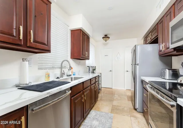4th image of 3242 E Camelback Rd #104, Phoenix, AZ 85018 | MLS# 6995498
