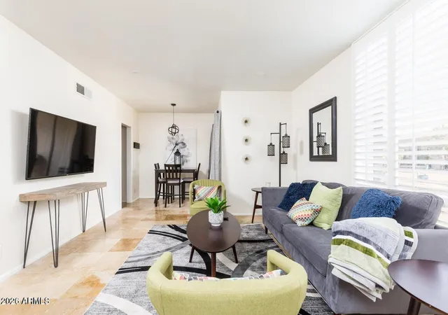 5th image of 3242 E Camelback Rd #104, Phoenix, AZ 85018 | MLS# 6995498