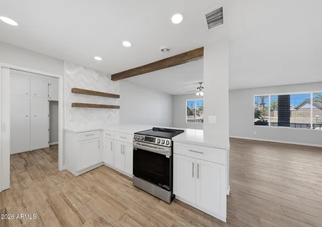 5th image of 9603 W Purdue Ave, Peoria, AZ 85345 | MLS# 6994139
