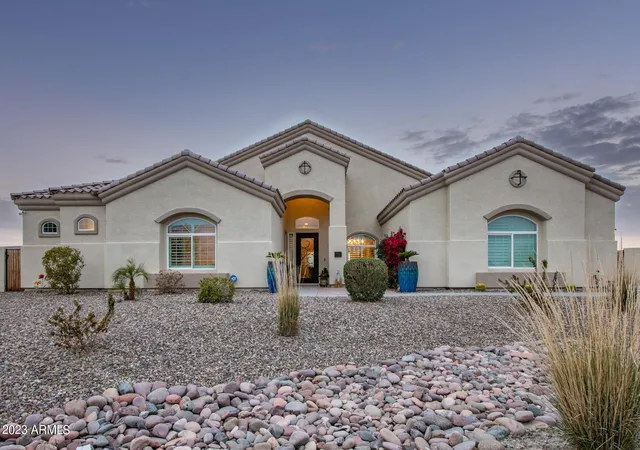 Photo 2 of Single family home for sale at 13621 W Tuckey Ct, Glendale, AZ 85307 | MLS# 6994204 | Listing updated on 2026-09-04