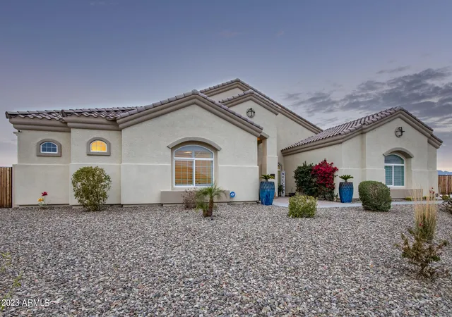 Photo 3 of Single family home for sale at 13621 W Tuckey Ct, Glendale, AZ 85307 | MLS# 6994204 | Listing updated on 2026-09-04