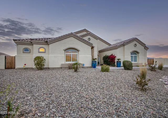 Photo 4 of Single family home for sale at 13621 W Tuckey Ct, Glendale, AZ 85307 | MLS# 6994204 | Listing updated on 2026-09-04
