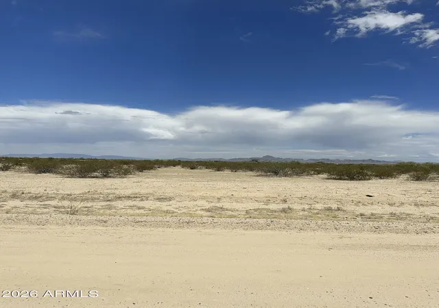 Photo 4 of Land for sale at 0 W Buckeye Rd #31, Tonopah, AZ 85354 | MLS# 6994792 | Listing updated on 2026-03-09