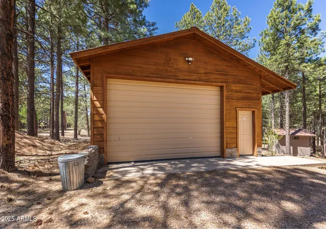 3rd image of 341 Pinto Rd, Forest Lakes, AZ 85931 | MLS# 6994856