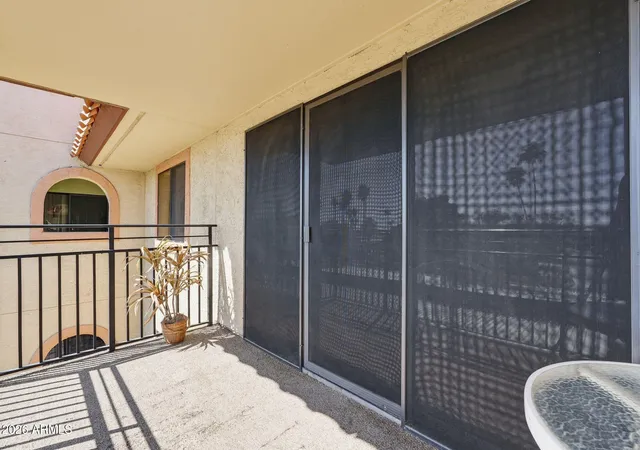 2nd image of 10330 W Thunderbird Blvd, Sun City, AZ 85351
