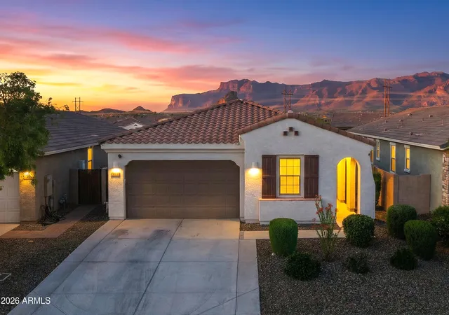 Homes for sale in Gold Canyon, AZ | 11606 E Chevelon Trl, Gold Canyon, AZ 85118 | MLS# 7016089
