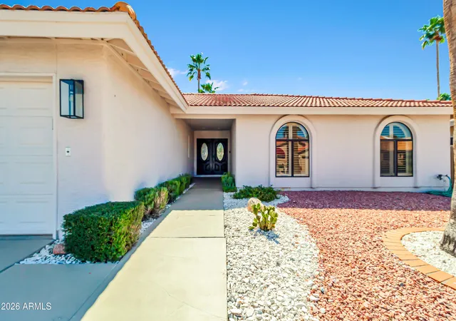 Homes for sale in Sun Lakes, AZ | 10831 E Sunnydale Dr, Sun Lakes, AZ 85248 | MLS# 6995557