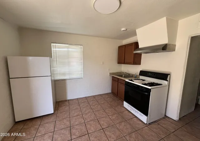 Homes for sale in Phoenix, AZ | 712 W Fillmore St, Phoenix, AZ 85007 | MLS# 6996611
