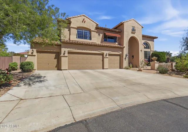 Homes for sale in Phoenix, AZ | 2324 W Zenith Ln, Phoenix, AZ 85085 | MLS# 6995908